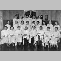 105-0566 Krankenpflegerinnenpruefung der Heil- u. Pflegeanstalt Tapiau.jpg